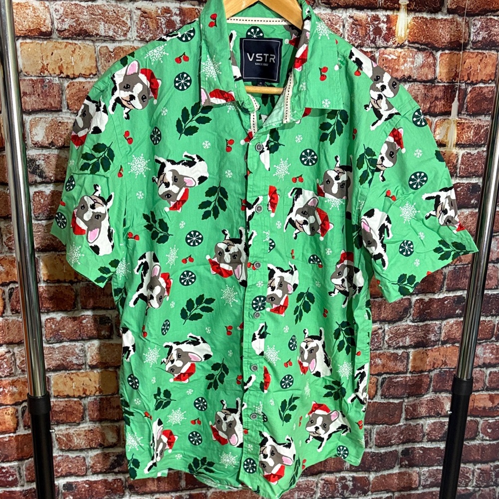 VSTR men’s XL Green Holiday French Bulldog Dog Print Men's Short sleeve shirt